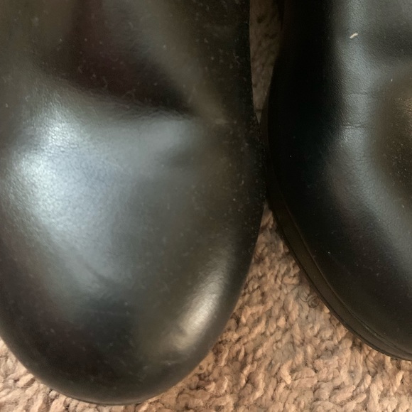 DKNY Boots - Picture 6 of 7